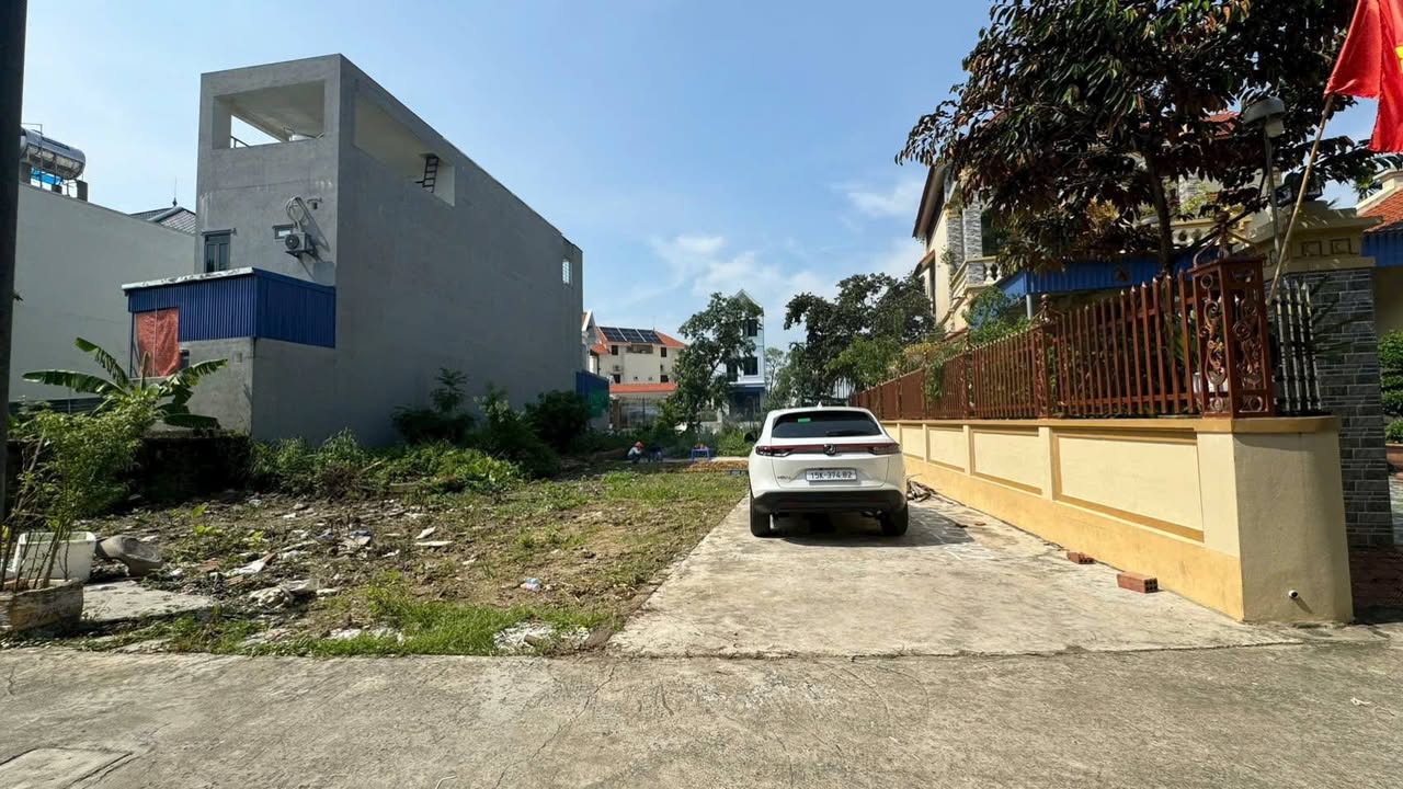 Đất nền góc Hoa Động 64m² giá 1.7 tỷ - Tiềm năng đầu tư hấp dẫn!