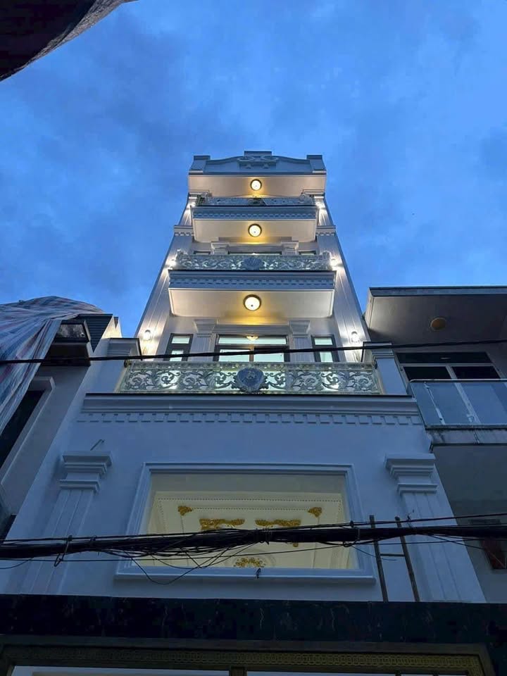 Nhà mặt tiền cho thuê Lạc Long Quân, Tân Bình 45.6m² - Vị trí đắc địa kinh doanh