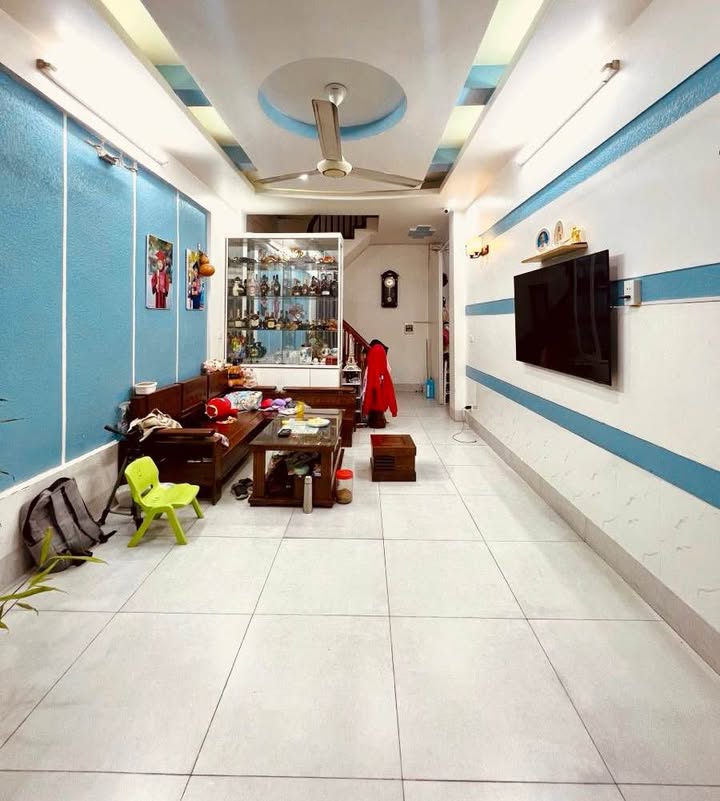 Nhà 6 tầng Yên Hòa Cầu Giấy 35m² giá 9.8 tỷ - Đầu tư sinh lời ngay!