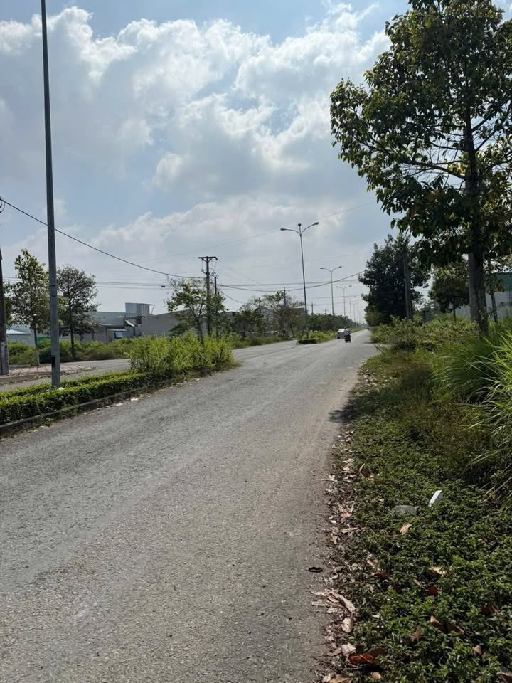 Bán nền biệt thự Đường Số 1 KDC Linh Linh 225m² - Đầu tư sinh lời cao!