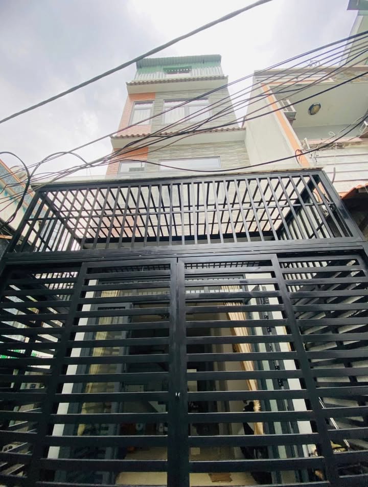 Nhà 4 tầng Hậu Giang, Quận 6 - 56m² giá 6.8 tỷ - Độc quyền chính chủ!