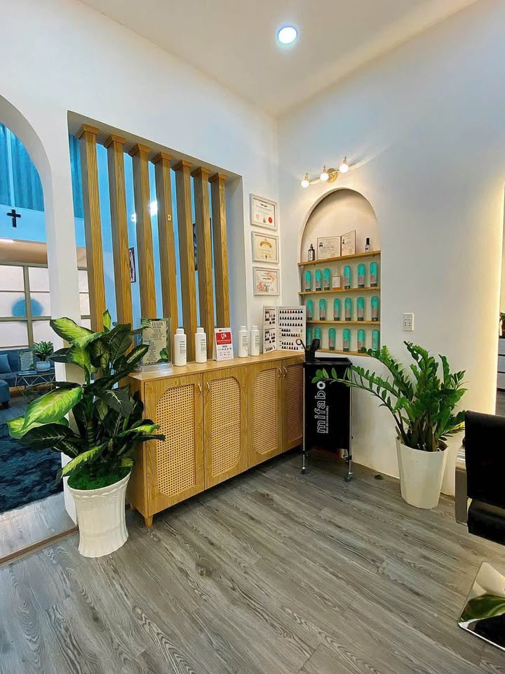 Nhà mặt tiền đường Số 9, Linh Tây, Thủ Đức 92m² giá 10 tỷ - Cơ hội đầu tư tuyệt vời!