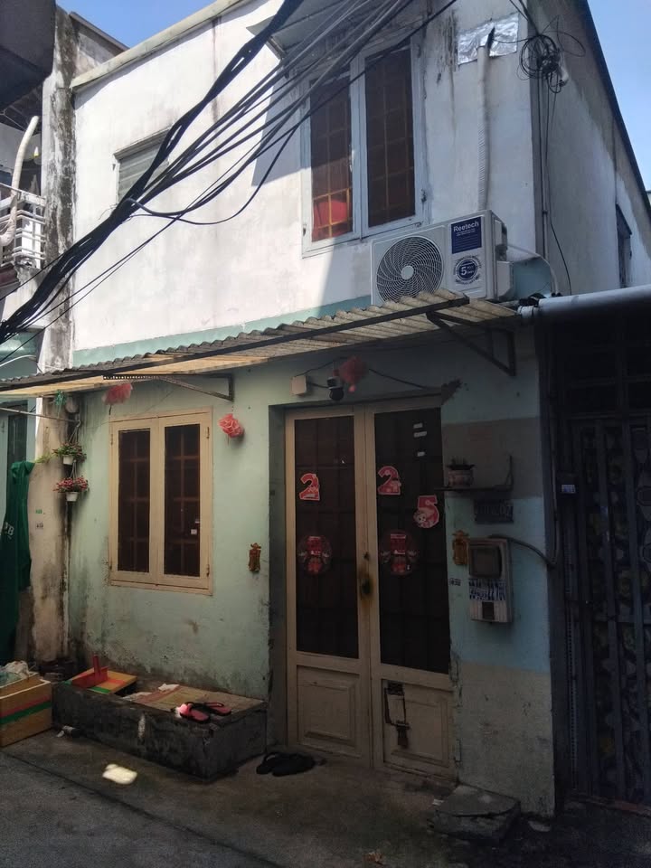 Nhà bán quận 8, đường Phú Định 36m² giá chỉ 2 tỷ - Sổ hồng riêng, chính chủ