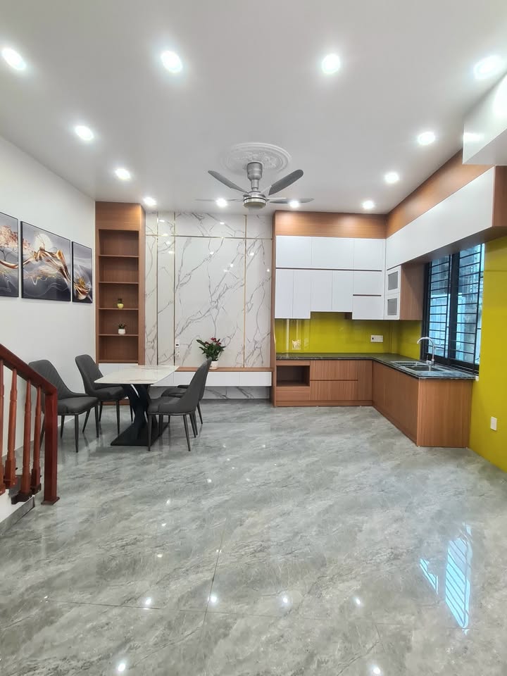 Nhà 4 tầng Điện Biên Phủ, 40m² giá 2.7 tỷ - Sẵn sàng vào ở ngay!