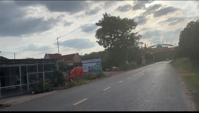 Đất nền Tân Hiệp Hóc Môn 530m² giá 2 tỷ - Cơ hội đầu tư tuyệt vời!