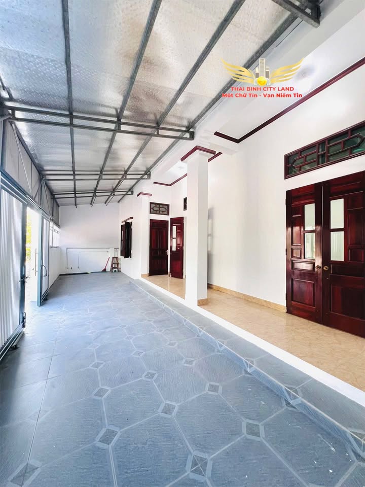 Nhà dân xây TDC Cánh Mẹm Tiền Phong 90m² giá 4 tỷ - Lô góc thoáng mát, thiết kế hiện đại!