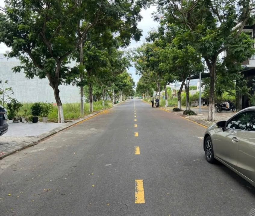 Cặp đất đường Võ Văn Đồng, phường Hòa Hải, 200m² giá 14.5 tỷ - Đầu tư sinh lời ngay!