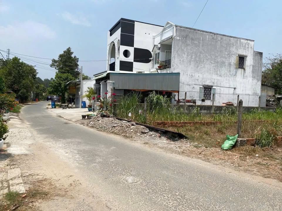 Đất mặt tiền Ngô Thị Nào, Củ Chi, 110m² giá 1.8 tỷ - An ninh và tiện ích đầy đủ!