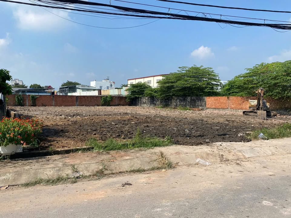 Đất nền xây dựng tự do tại Hóc Môn 976m² giá 29 tỷ - Sổ đỏ chính chủ!