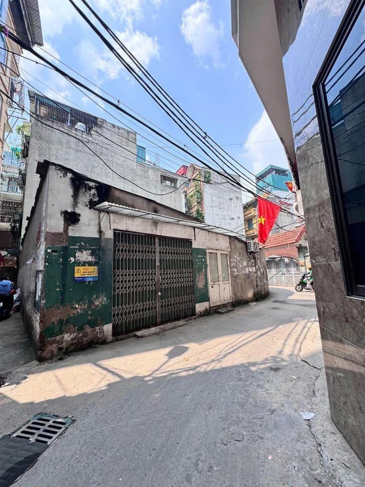 Đất mặt tiền Kim Giang 108m² giá 25 tỷ - Lô góc kinh doanh đắc địa!