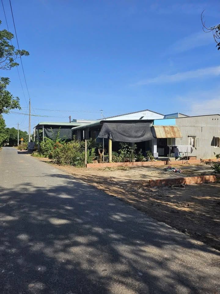 Đất nền ấp Thạnh Trung, Tân Biên 210m² giá 2.1 tỷ - Đầu tư sinh lời ngay!