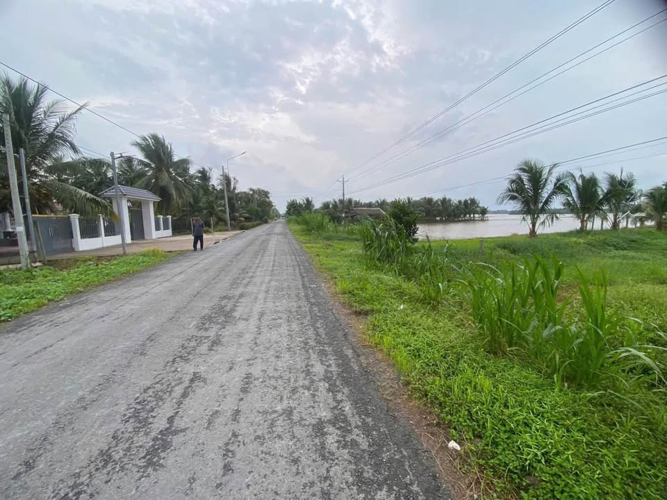 Đất mặt tiền đường 909, xã Mỹ Lộc, 3115m² giá 2.69 tỷ - Cơ hội đầu tư hấp dẫn!