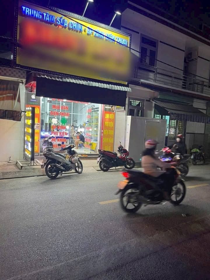 Nhà mặt tiền đường Trung Mỹ Tân Xuân, 54m² giá 7 triệu - Phù hợp kinh doanh và ở ngay!