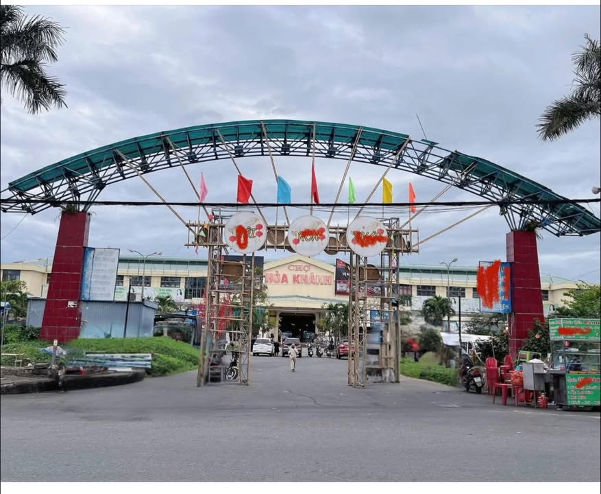 Căn hộ 12 phòng Hòa Khánh Bắc 212m² giá 10 tỷ - Doanh thu 480 triệu/năm!