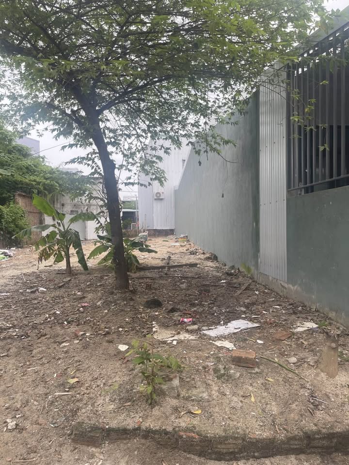 Đất kiệt Trần Đình Tri, Đà Nẵng 90m² giá 2.75 tỷ - Vị trí đắc địa gần biển!