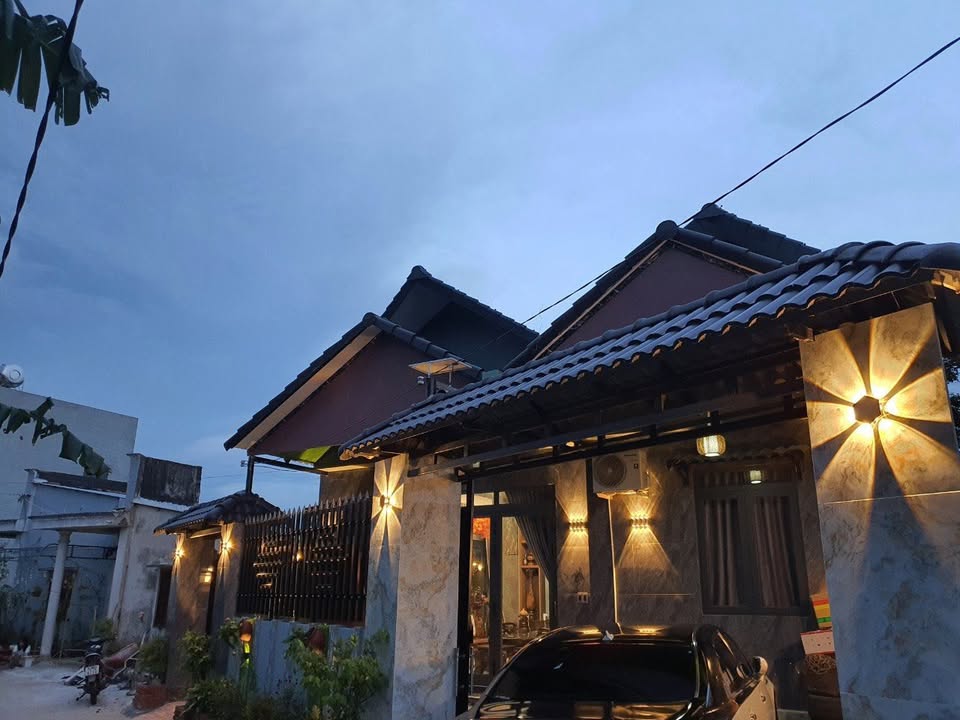 Nhà mái thái đẹp tại Hoà Long, Bà Rịa - 288m² giá 3.9 tỷ - Sổ hồng chính chủ!