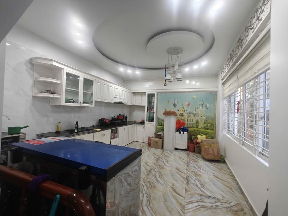 Bán nhà mặt đường Chợ Cột Đèn, quận Lê Chân, 65m² - Kinh doanh đỉnh cao!