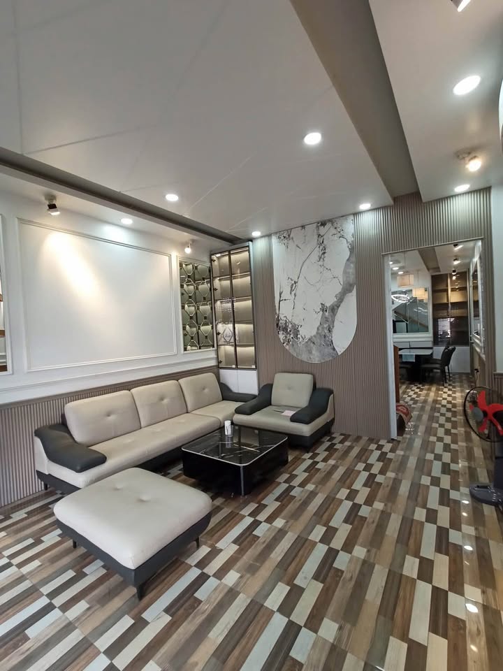 Nhà mặt đường Thiên Lôi - Vĩnh Niệm 48m² giá 7.1 tỷ - Kinh doanh tuyệt vời!