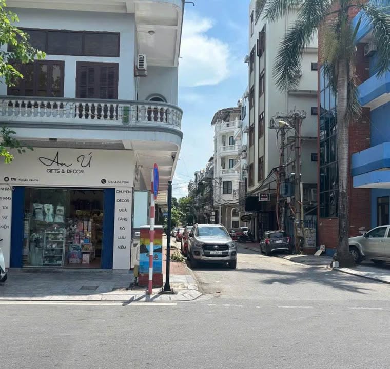 Đất nền Hạ Long 85m² giá 8 tỷ - Vị trí đắc địa gần chợ Cột 3!