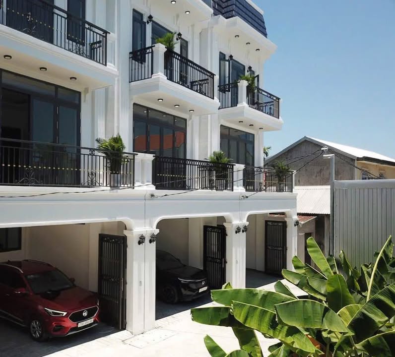 Nhà riêng Xuân Hoà, Thuỷ Vân 63.3m² giá 3.25 tỷ - Ô tô vào tận sân