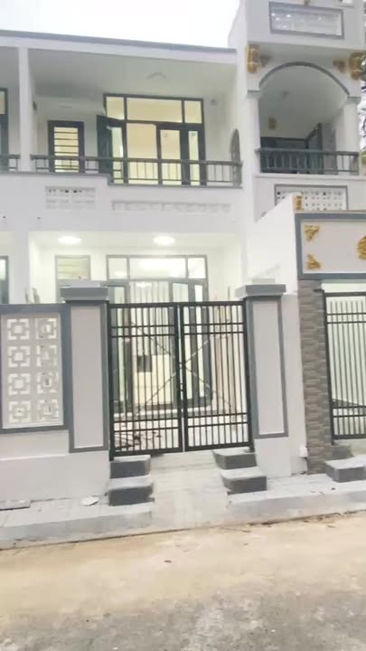 Nhà 2 tầng mặt tiền đường chợ Tây Linh 40m² giá 1.5 tỷ - Cơ hội đầu tư tuyệt vời!