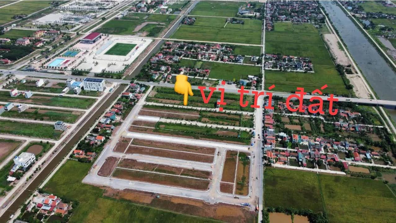 Đất nền xã Phát Diệm, Kim Sơn 100m² giá 1.2 tỷ - Gần trung tâm thuận tiện!