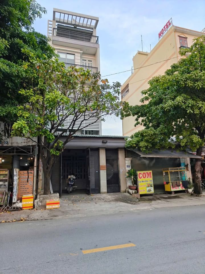 Nhà mặt tiền Nguyễn Thị Kiểu, Quận 12, 125m² giá 13.95 tỷ - Vị trí kinh doanh đắc địa!