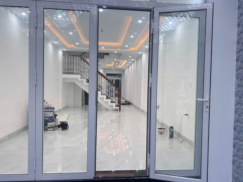 Nhà mặt tiền Nguyễn Thiện Thuật, Thắng Nhất, 100m² giá 10.9 tỷ - Đầu tư sinh lời ngay!