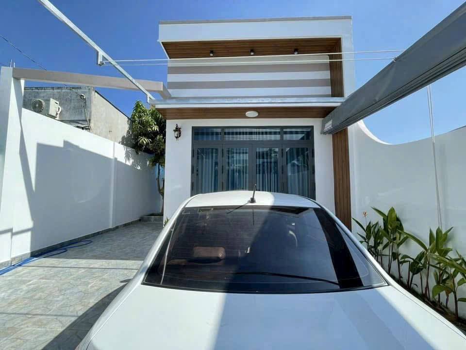 Nhà riêng hiện đại tại trung tâm phường 2 Sóc Trăng 147m² - Ô tô tới cửa, giá chỉ 1 tỷ!