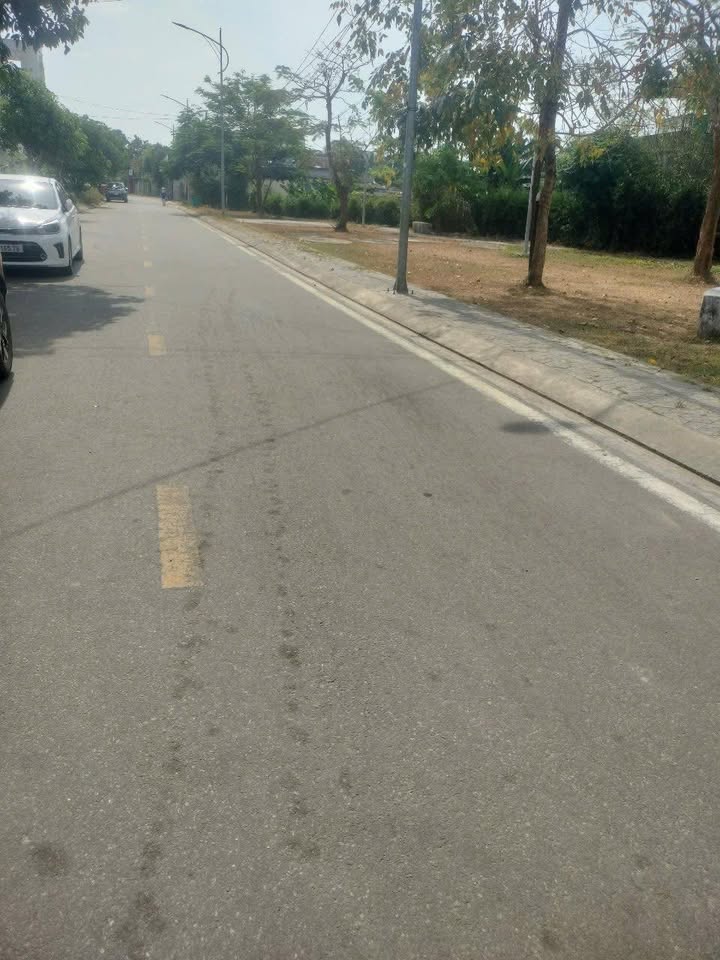 Đất KDC Phát Đạt Bàu Cả, Quảng Ngãi 90m² giá 2.8 tỷ - Sổ hồng chính chủ!