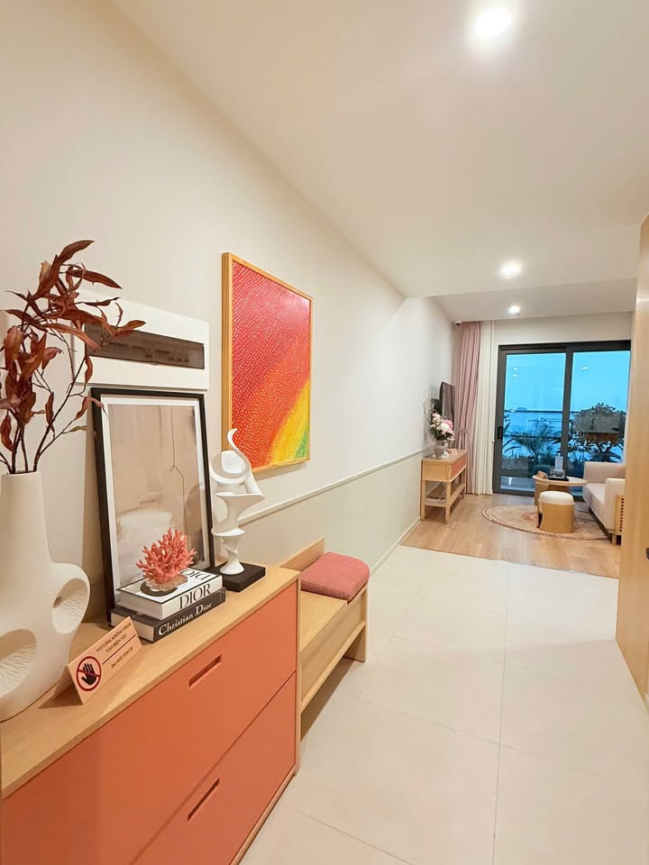 Căn hộ Sun Centro Town Hạ Long 69.2m² giá 4.642 tỷ - Chính chủ sổ đỏ trao tay!