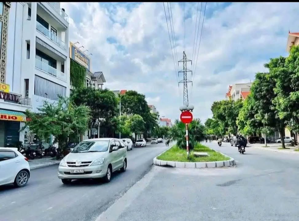 Đất mặt đường Phạm Văn Đồng TP Hải Dương 72m² giá 5 tỷ - Cơ hội đầu tư hấp dẫn!