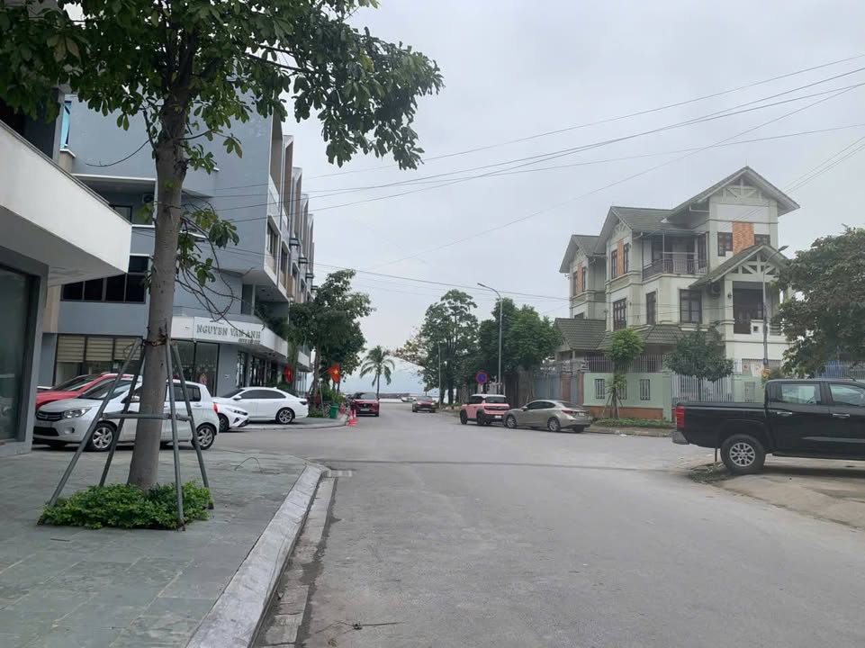 Shophouse Green Diamond Hạ Long 126m² giá 30 triệu - Vị trí đắc địa, sang trọng