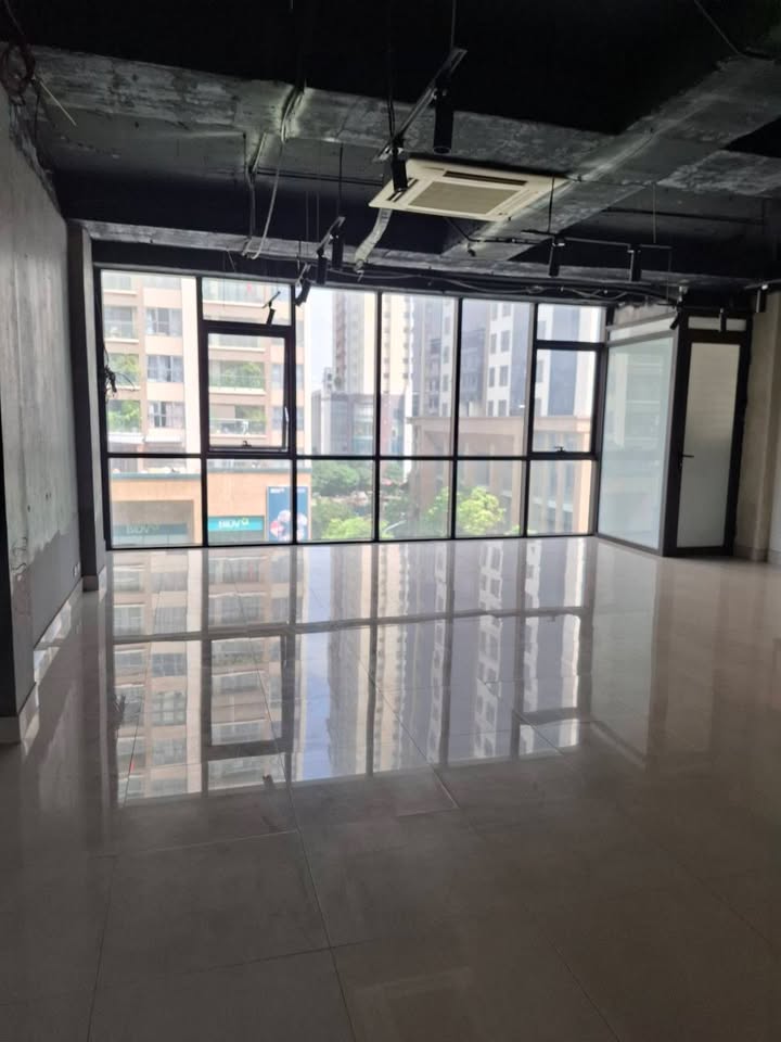 Cho thuê mặt bằng phố Nguyễn Hoàng, Nam Từ Liêm, 74m² giá 55 triệu - Phù hợp mọi mô hình kinh doanh!