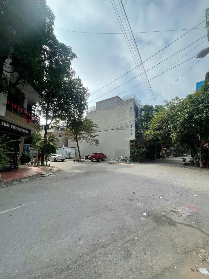 Bán lô đất đẹp đường Nguyễn Đức Cảnh, Bắc Ninh 72.3m² - Vị trí đắc địa, đông dân cư!