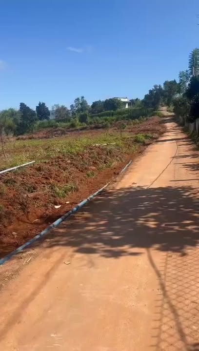 Đất nền 1000m² thôn 5 Gia Lâm, Lâm Hà - Giá chỉ 1.8 tỷ, cơ hội đầu tư tuyệt vời!