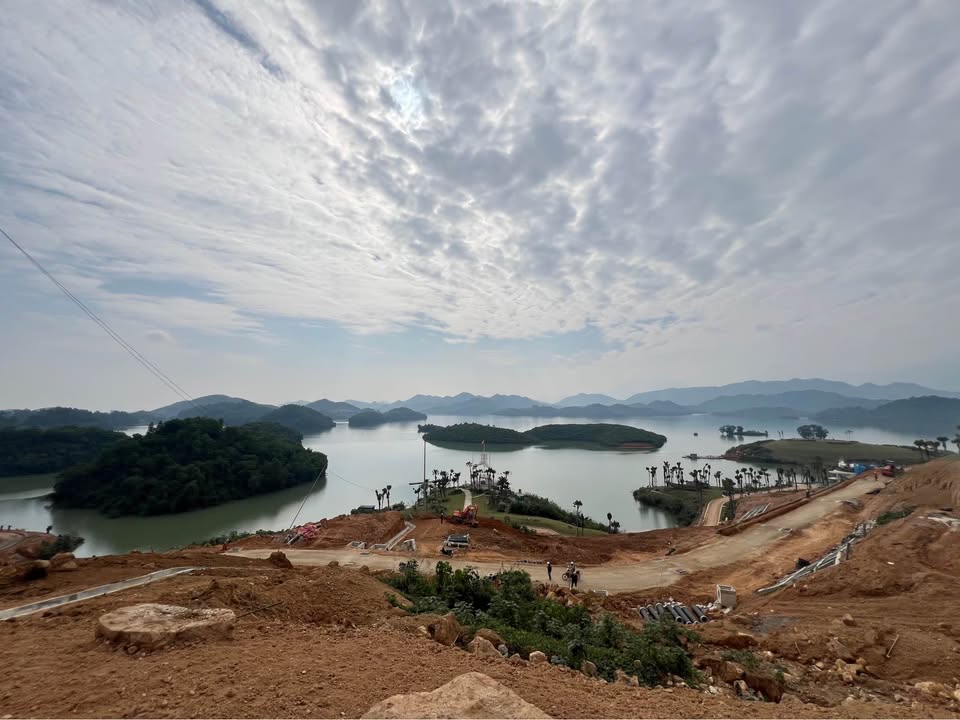 Đất nền Tân Thái, Đại Từ 10000m² - View hồ tuyệt đẹp, đầu tư sinh lời cao!