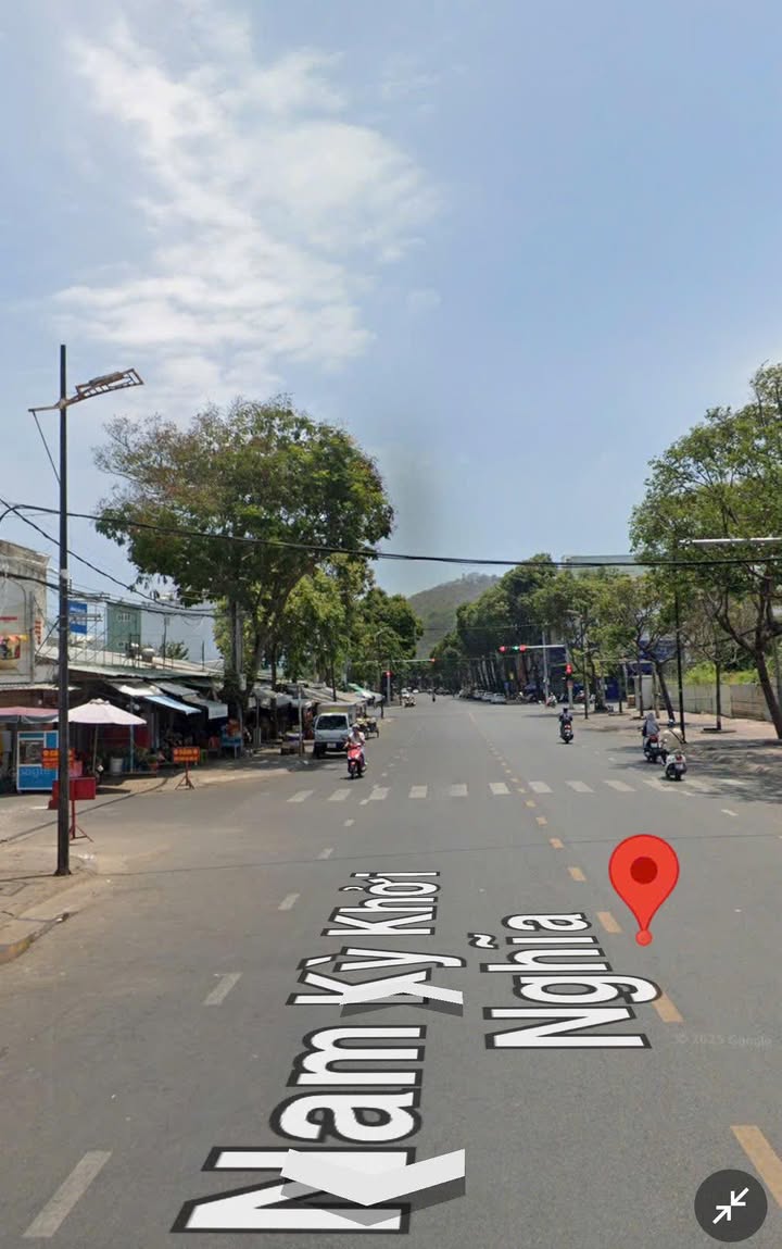 Cho thuê mặt bằng 1.200m² đường Nam Kỳ Khởi Nghĩa - Vị trí đắc địa cho kinh doanh!