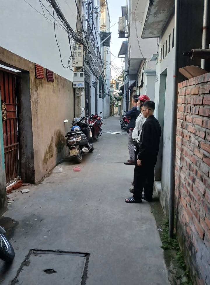 Đất nền ngõ 50 Lò Chum, Trường Thi 69m² giá 1.7 tỷ - Sổ đỏ chính chủ!