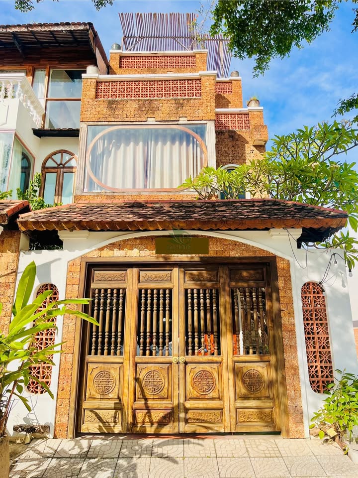 Nhà cho thuê 3 tầng Vĩnh Thái 80m² giá 23 triệu - Nội thất đầy đủ, an ninh tuyệt đối!