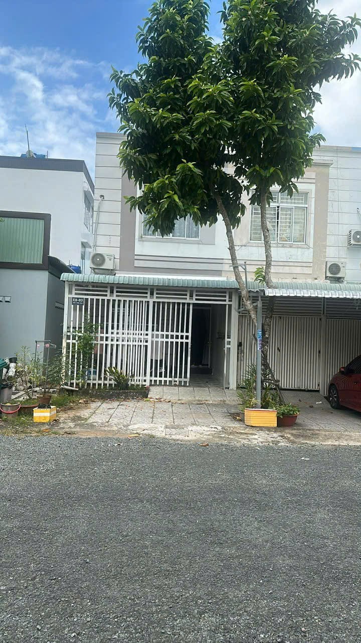 Nhà phố khu đô thị Phú Cường, Rạch Giá, 69.75m² giá 2 tỷ - Đầu tư sinh lời ngay!