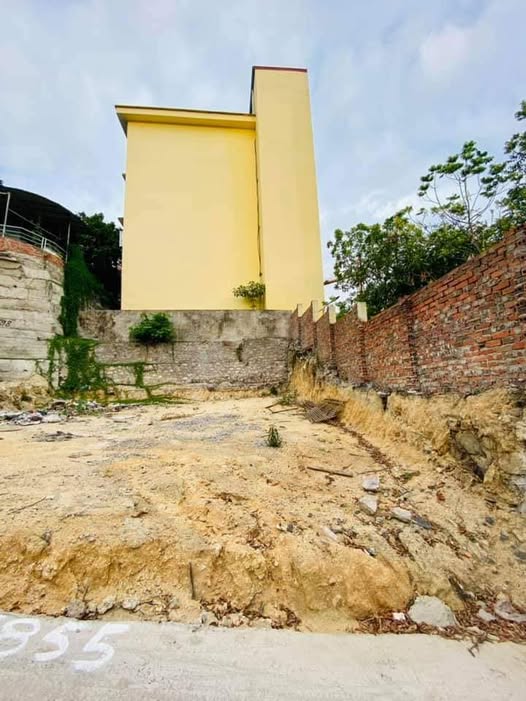 Đất nền Ngõ 5 Nguyễn Văn Cừ, Hạ Long 81m² giá 2 tỷ - Cơ hội đầu tư tuyệt vời!