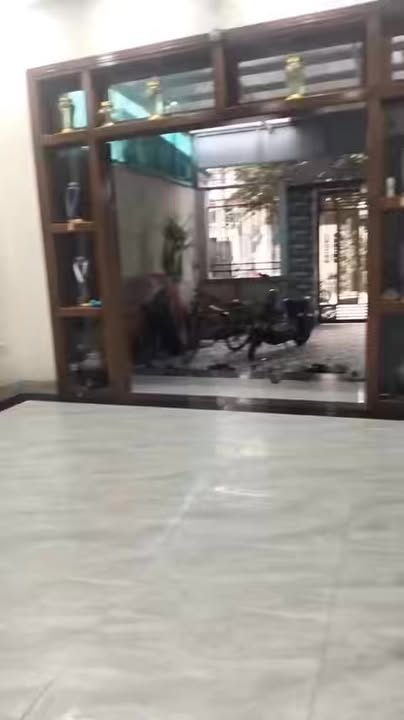 Nhà phố 2,5 tầng Ngô Quyền, Thanh Hóa 131m² giá 3,1 tỷ - Cơ hội vàng cho kinh doanh!