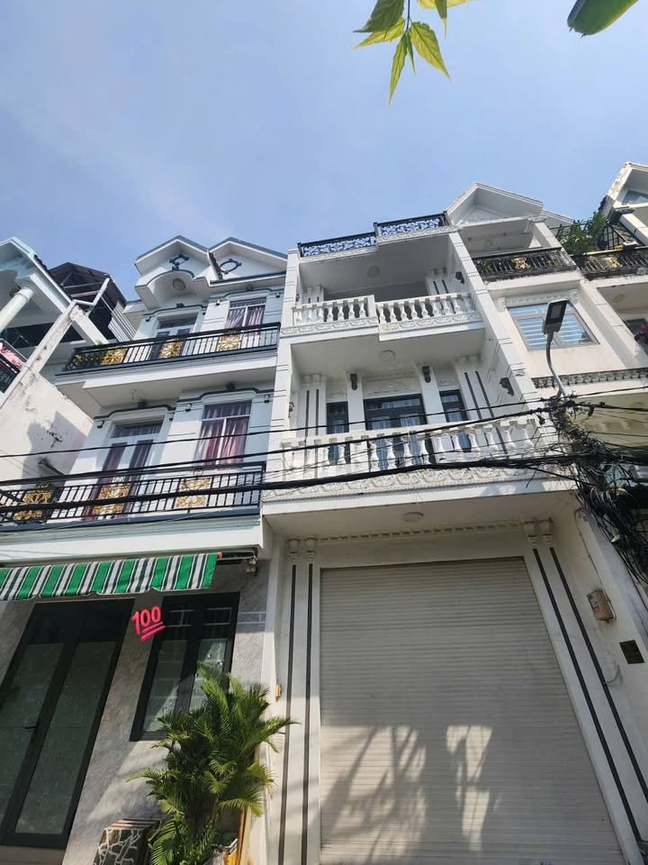Nhà 4 Tầng Đường Huỳnh Tấn Phát, Quận 7, 71m² giá 6 tỷ - Ô tô ngủ trong nhà!
