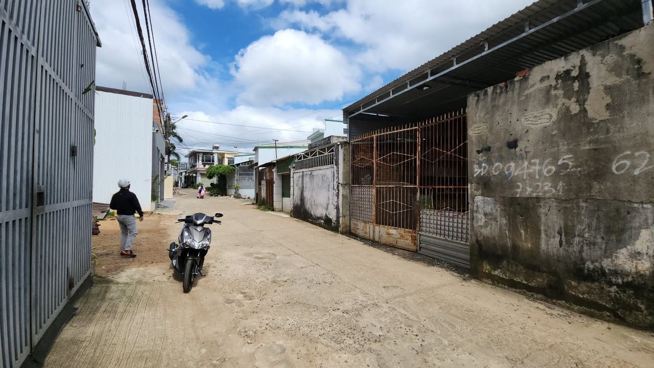 Đất thổ cư 161m² hẻm Đinh Núp, Tân Lập giá 4.59 tỷ - Vị trí đắc địa gần trung tâm!