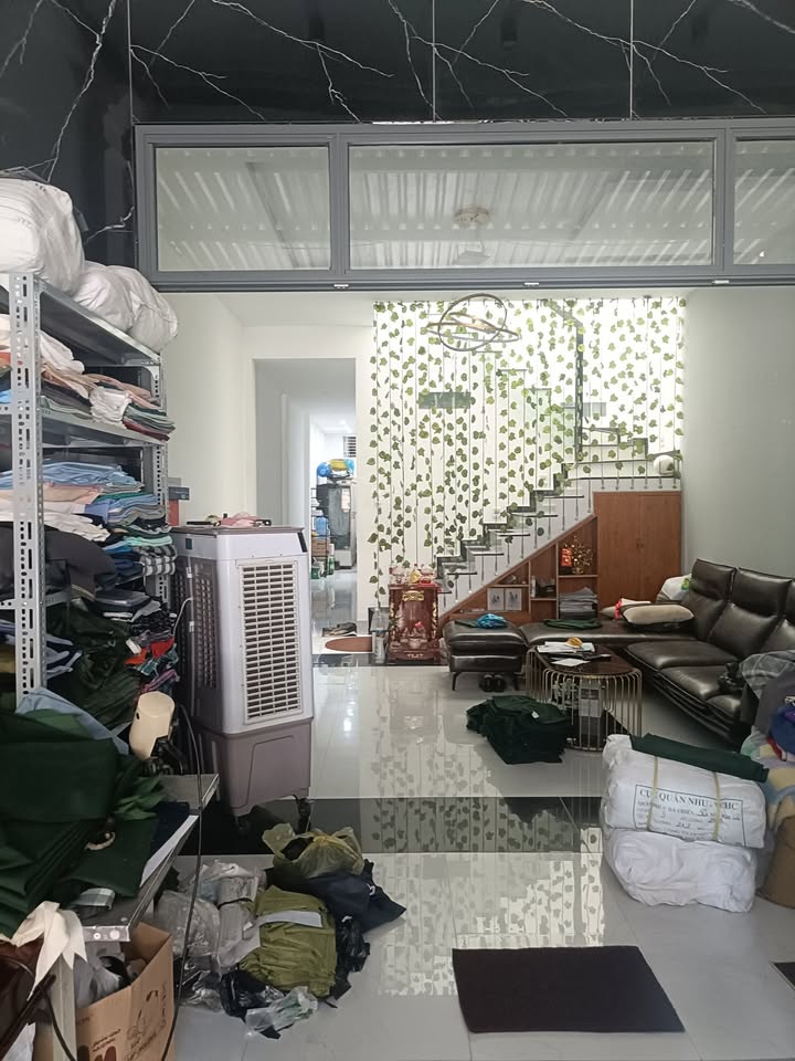 Nhà 2 tầng phường Bình Thủy, Cần Thơ 99m² giá 3.5 tỷ - Sẵn sàng vào ở!