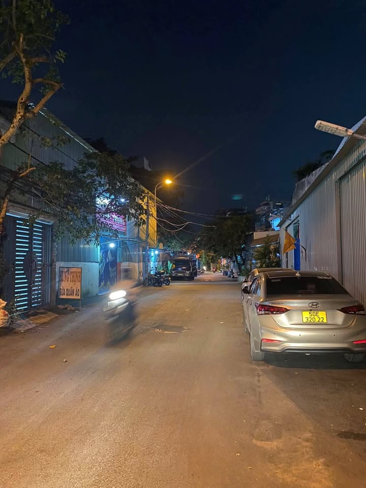 Nhà phố 3 tầng tại Bình Trưng Đông, Quận 2 - Diện tích 25m² giá 3.4 tỷ - Cơ hội hiếm có!