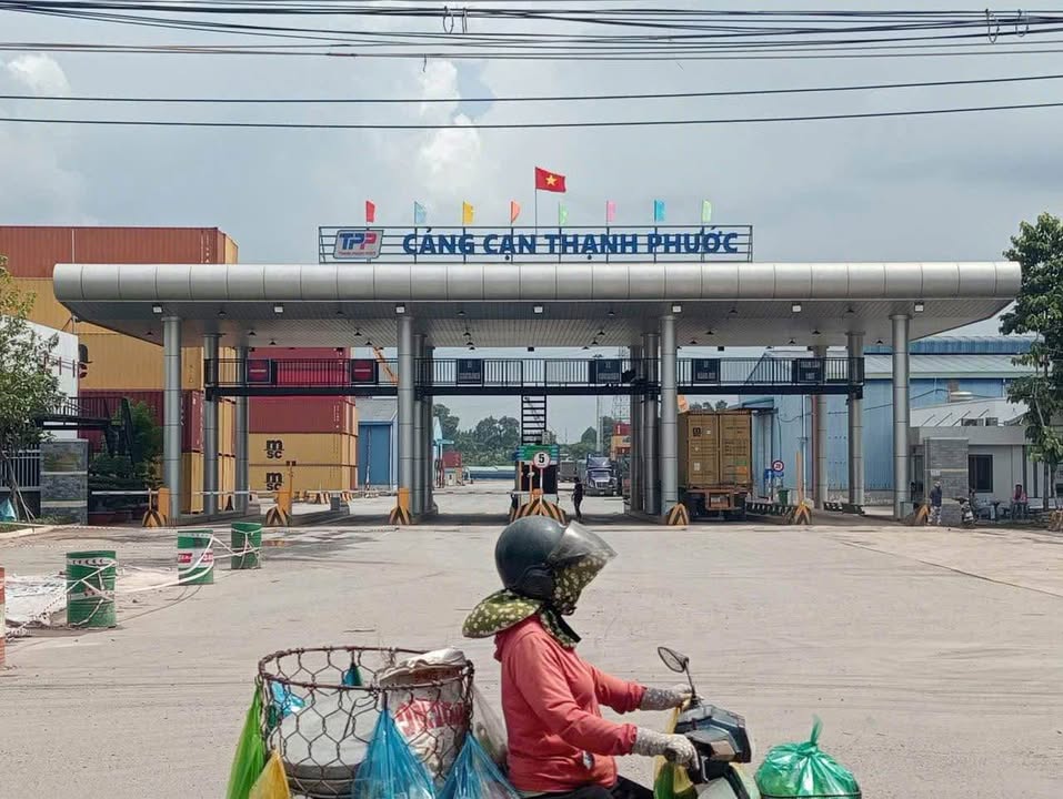 Đất mặt tiền ĐT 746, Phước Tân 320m² giá 5 tỷ - Đầu tư sinh lời ngay!