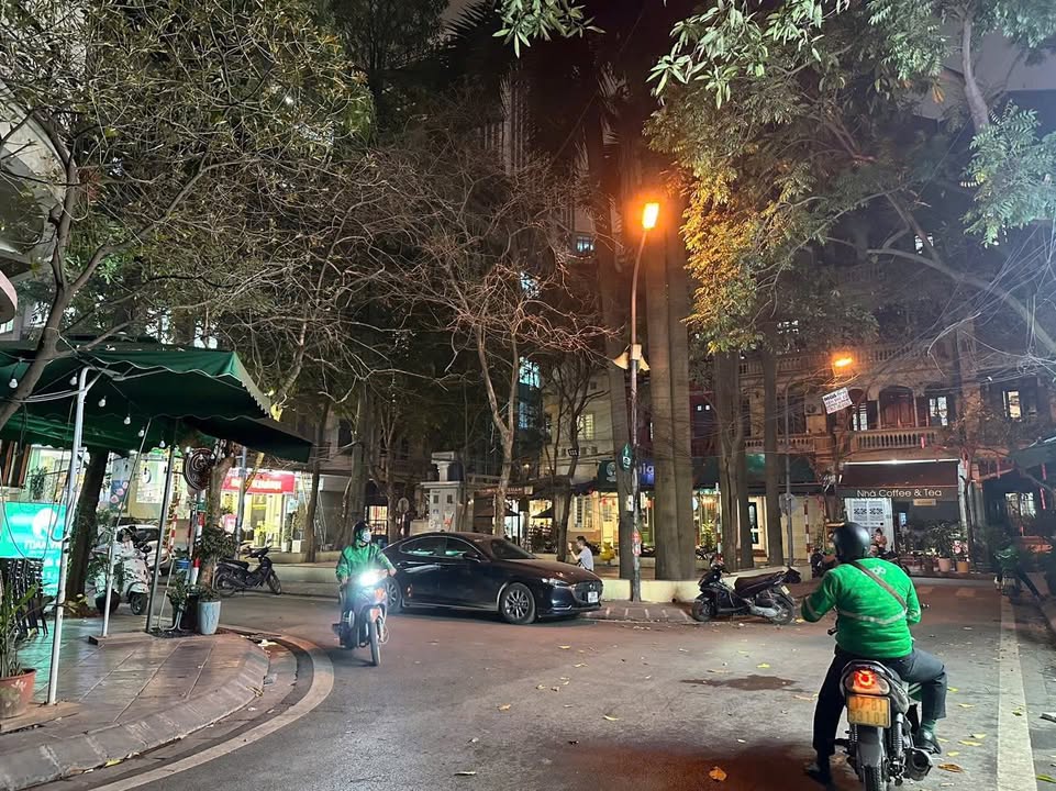 Cho thuê FrontHouse Ngụy Như Kon Tum 65m² - Phù hợp làm Văn Phòng, Spa, Hàng Ăn!