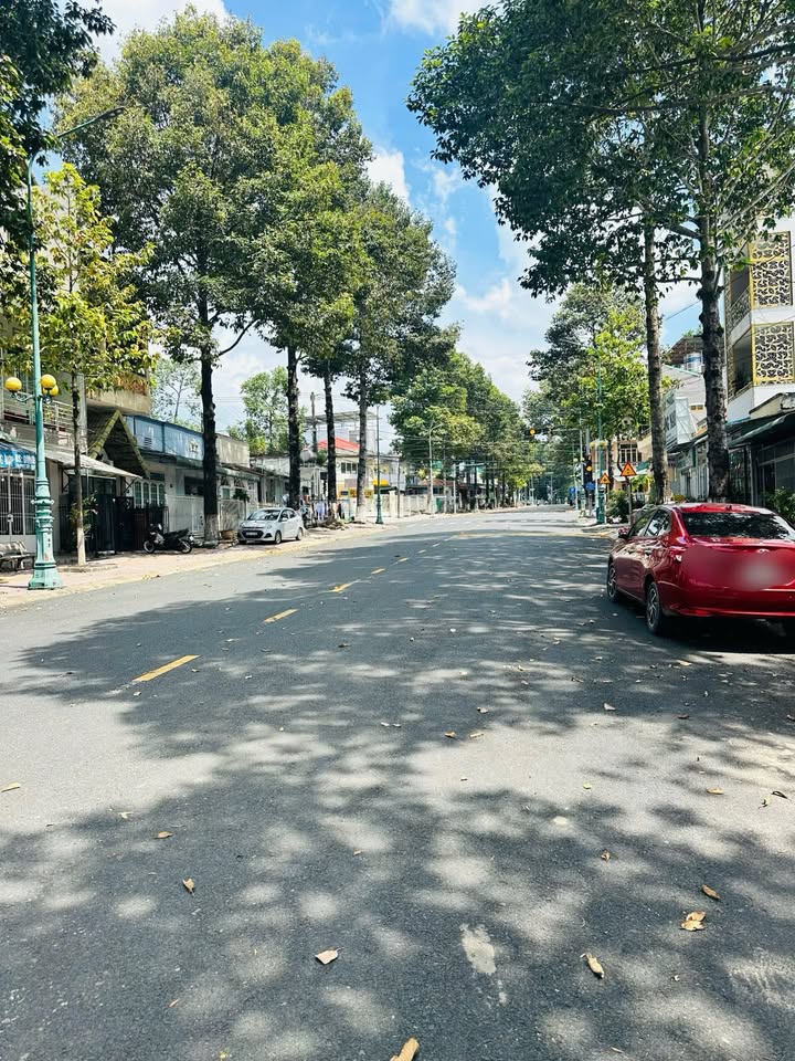 Nhà 4 tầng khu phố 4, phường 2, Tây Ninh giá 3.1 tỷ - Thiết kế hiện đại, sẵn sàng ở ngay!